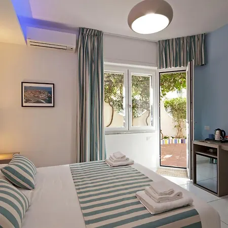 Yourhome - Maison Nonna Anna Panzió Sorrento