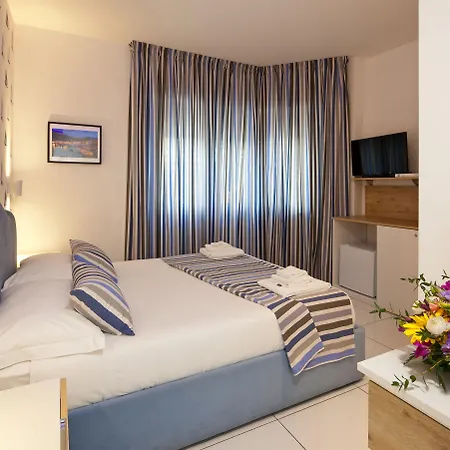 Bed and Breakfast Yourhome - Maison Nonna Anna 4*