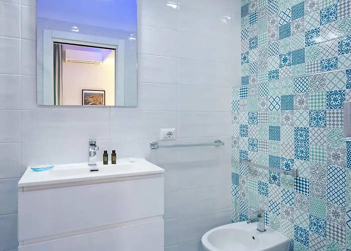 Bed & Breakfast Yourhome - Maison Nonna Anna 4*