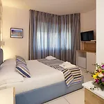 Panzió Yourhome - Maison Nonna Anna 4*